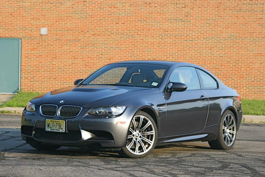  BMW M3 2008 года  (фото 80 из 219)